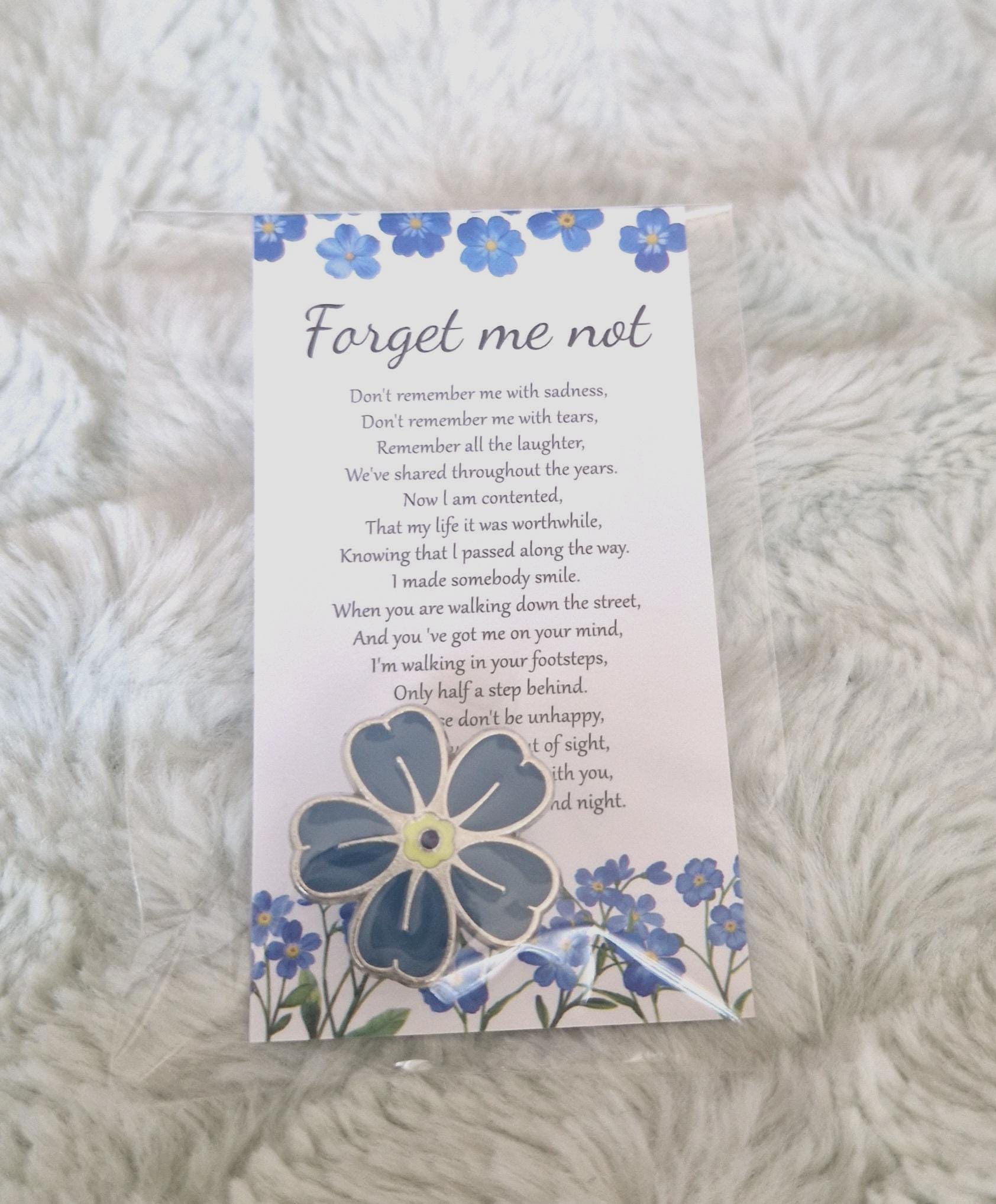 Forget Me Not Memorial Card with Flower Charm | Sympathy Bereavement Gift